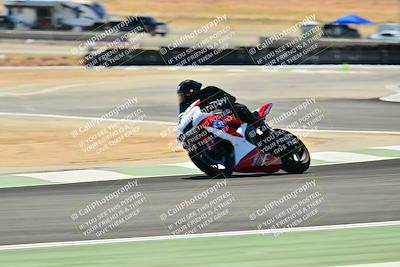 media/Sep-07-2025-TrackXperience (Sun) [[ee17e62fad]]/Level 1/Session 4 (Lower Chicane)/